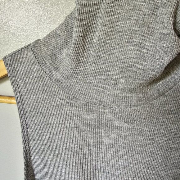 WORN ONCE INTIMATELY FREE PEOPLE LIGHT GREY HI NECK HALTER SWING TANK TOP SZ SM - Picture 8 of 12